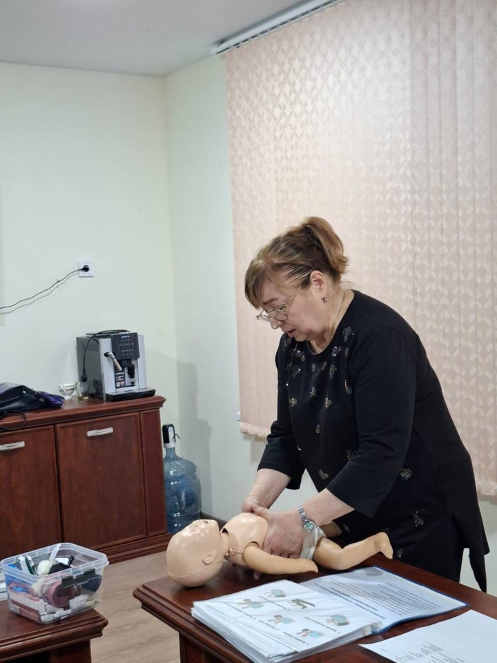 Обучающее мероприятие по оказанию первой помощи прошло в Комитете по рыбному хозяйству